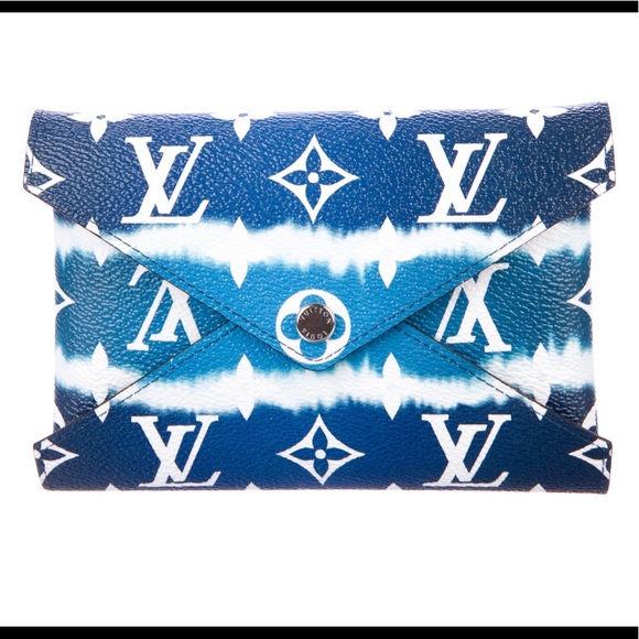 Louis Vuitton Kirigami Pochette MM: Escale - Picture 5 of 12